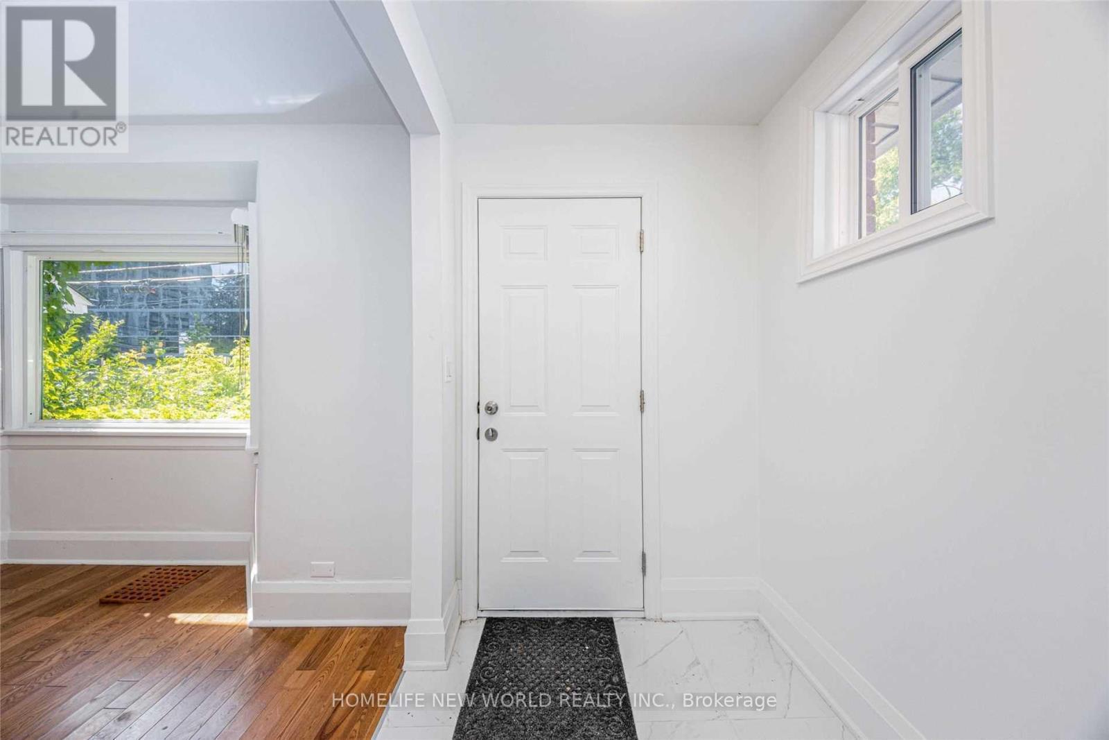 Main Fl - 14 Franklin Avenue, Toronto, Ontario  M2N 1B6 - Photo 7 - C12417966