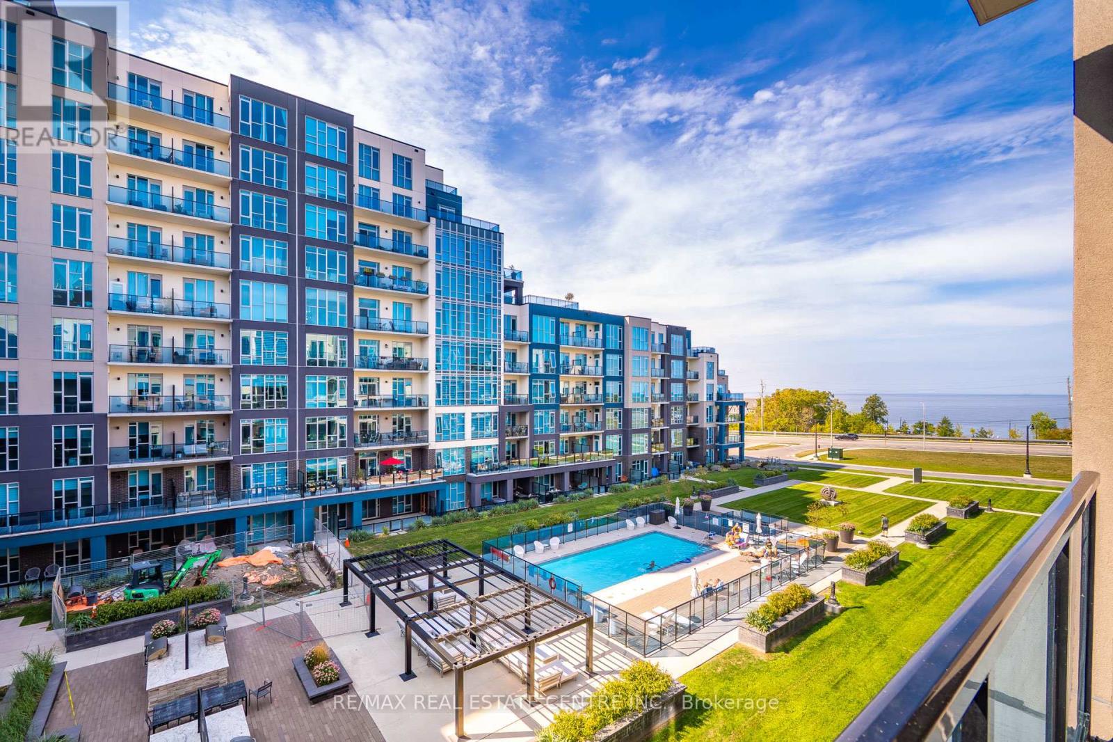 402 - 16 Concord Place, Grimsby, Ontario  L3M 0J1 - Photo 26 - X12526108