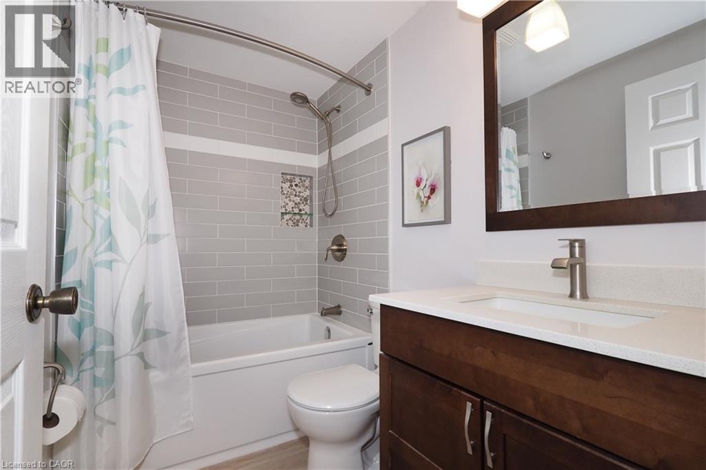 375 Crimson Drive, Waterloo, Ontario  N2K 2V2 - Photo 30 - 40780412