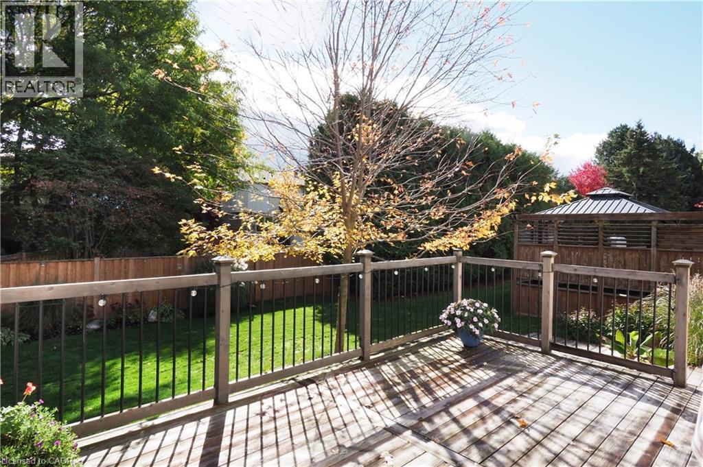 375 Crimson Drive, Waterloo, Ontario  N2K 2V2 - Photo 35 - 40780412