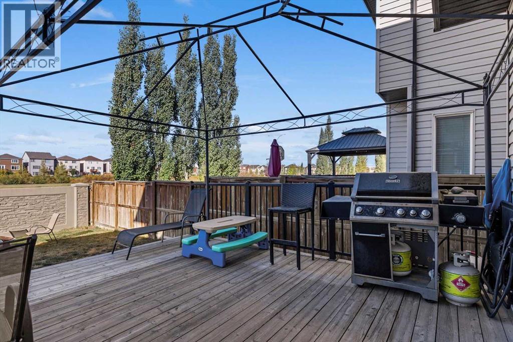 195 Hillcrest Circle Sw, Airdrie, Alberta  T4B 0Y6 - Photo 36 - A2259881