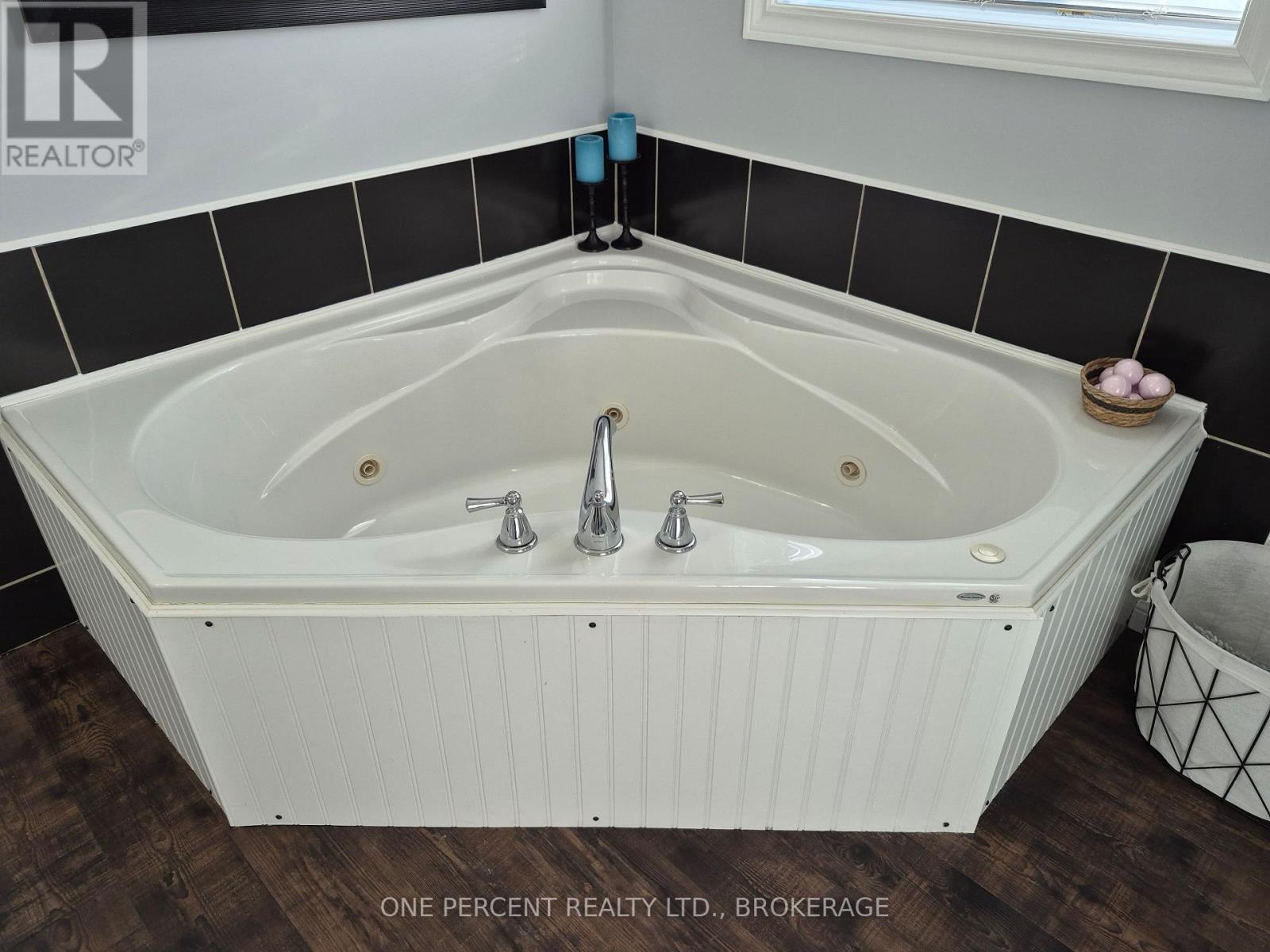 368 Troy Lake Road, Rideau Lakes, Ontario  K0G 1E0 - Photo 27 - X12526164