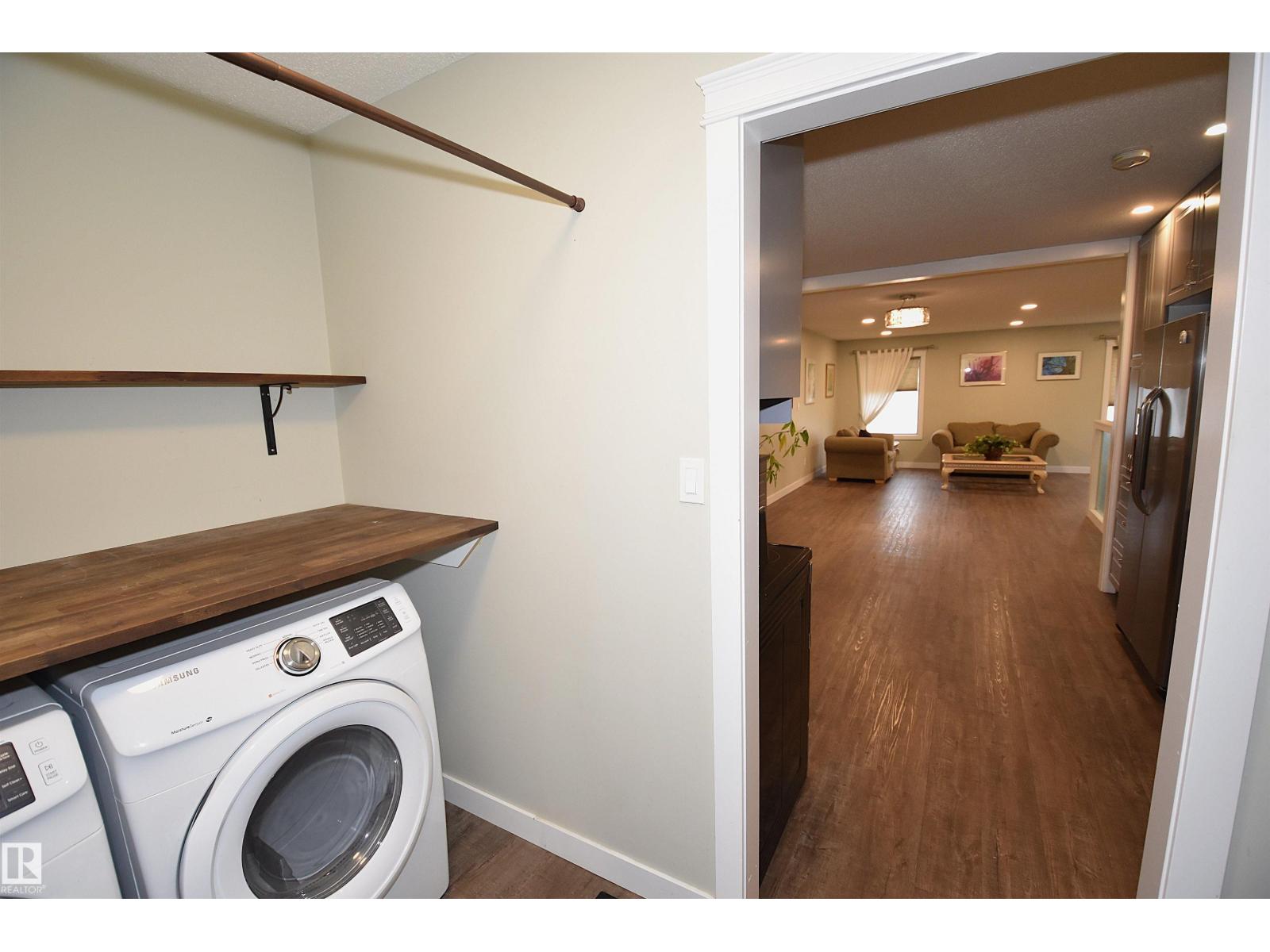 1574 54 St Nw, Edmonton, Alberta  T6L 6H4 - Photo 11 - E4465219