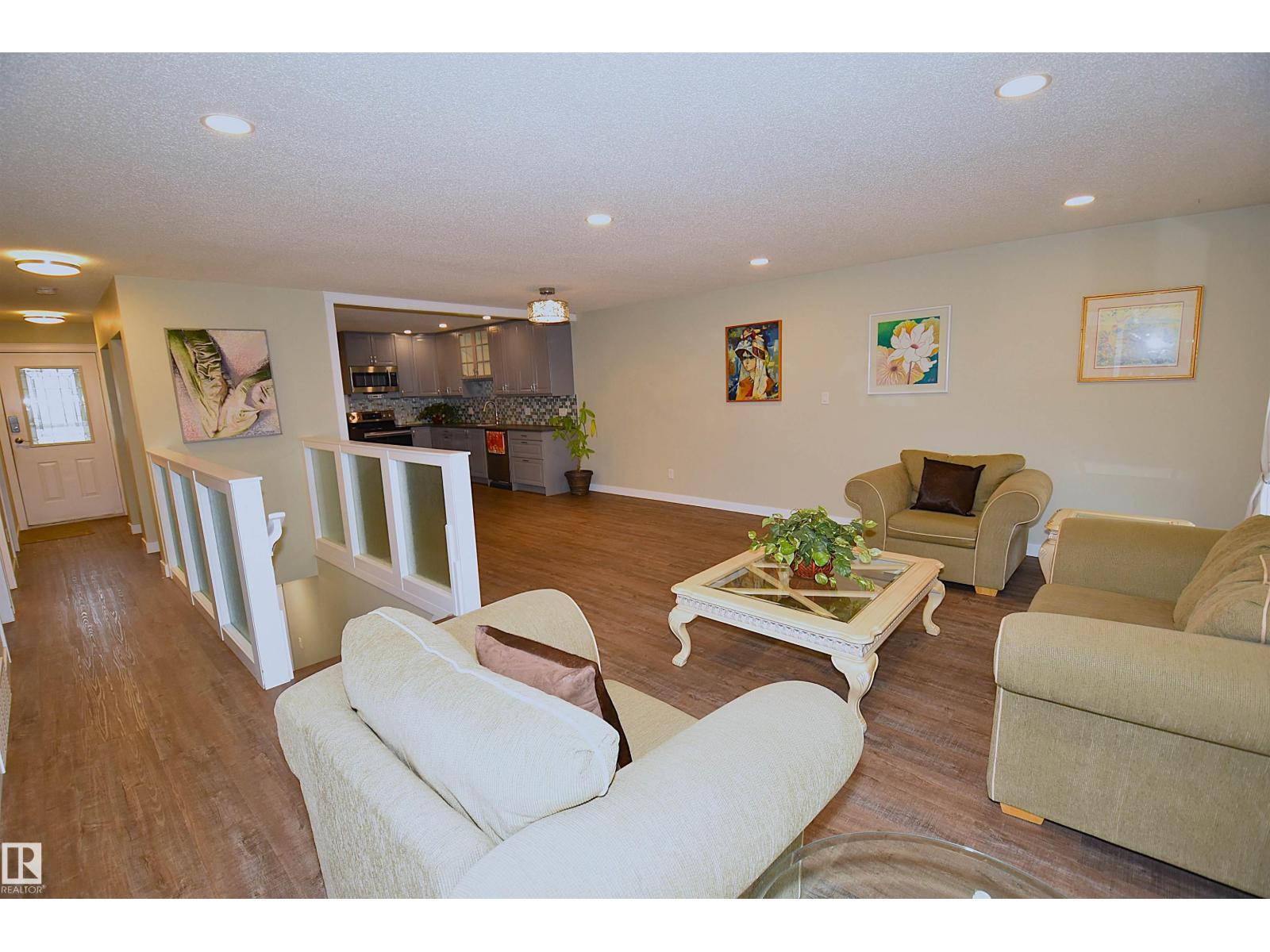 1574 54 St Nw, Edmonton, Alberta  T6L 6H4 - Photo 20 - E4465219