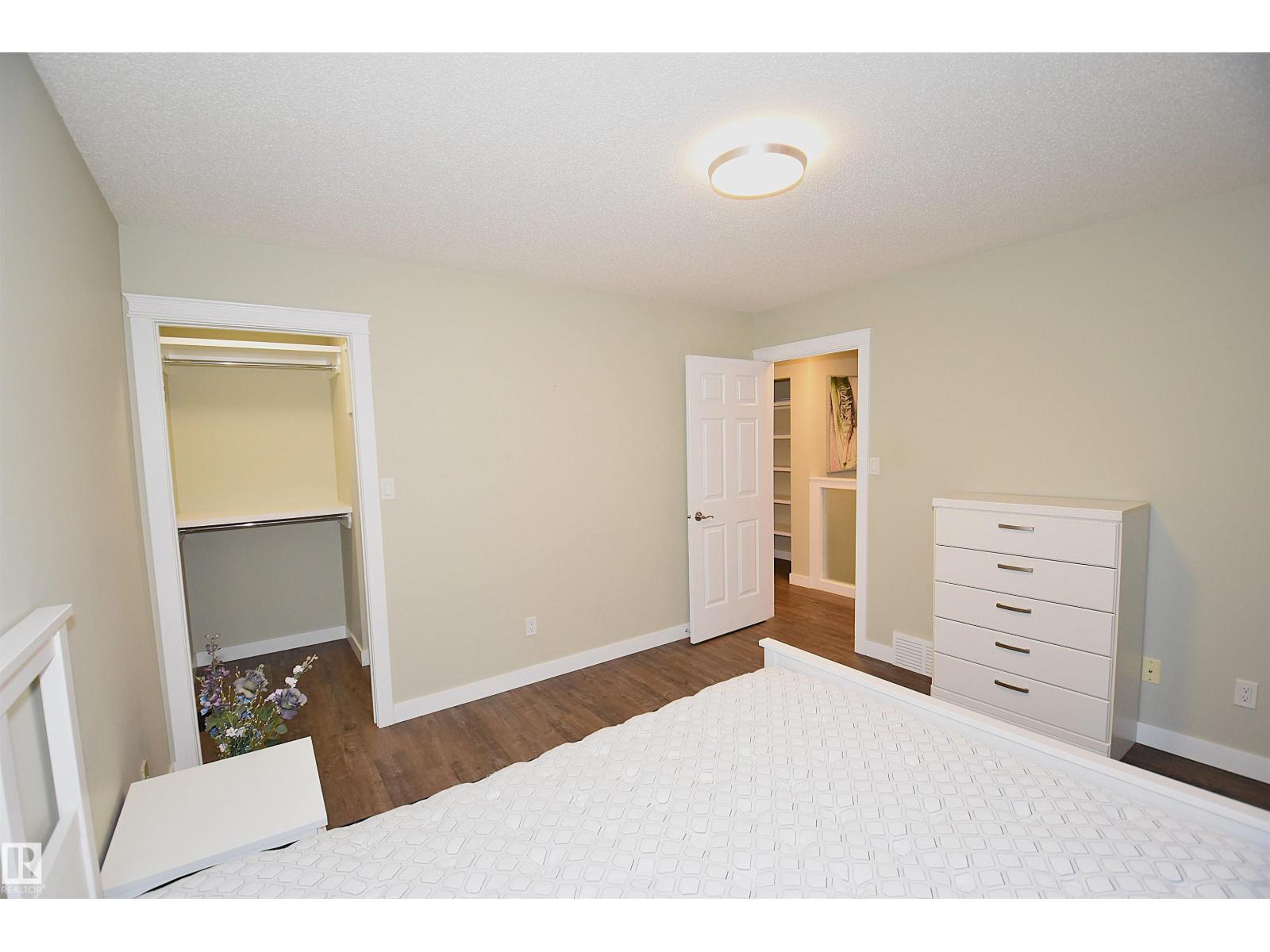 1574 54 St Nw, Edmonton, Alberta  T6L 6H4 - Photo 23 - E4465219