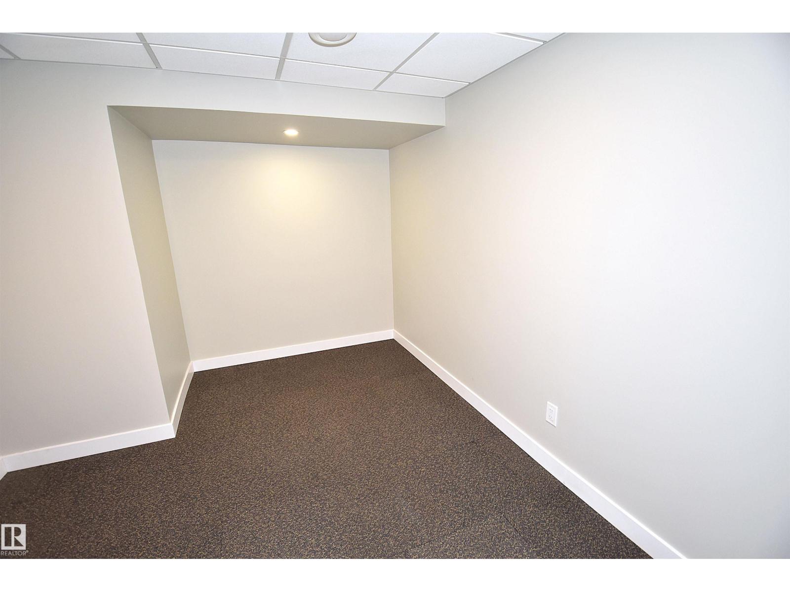 1574 54 St Nw, Edmonton, Alberta  T6L 6H4 - Photo 35 - E4465219