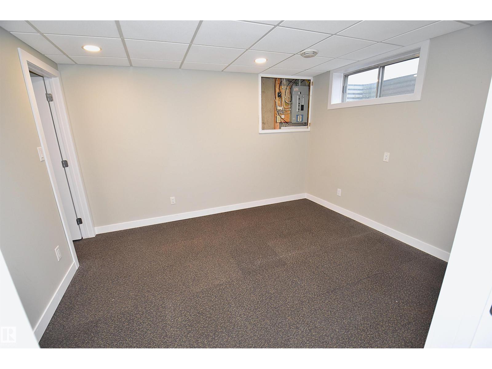 1574 54 St Nw, Edmonton, Alberta  T6L 6H4 - Photo 41 - E4465219