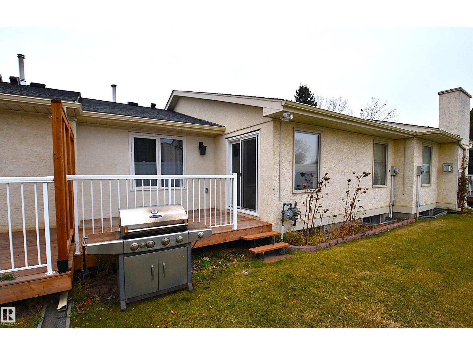 1574 54 St Nw, Edmonton, Alberta  T6L 6H4 - Photo 46 - E4465219