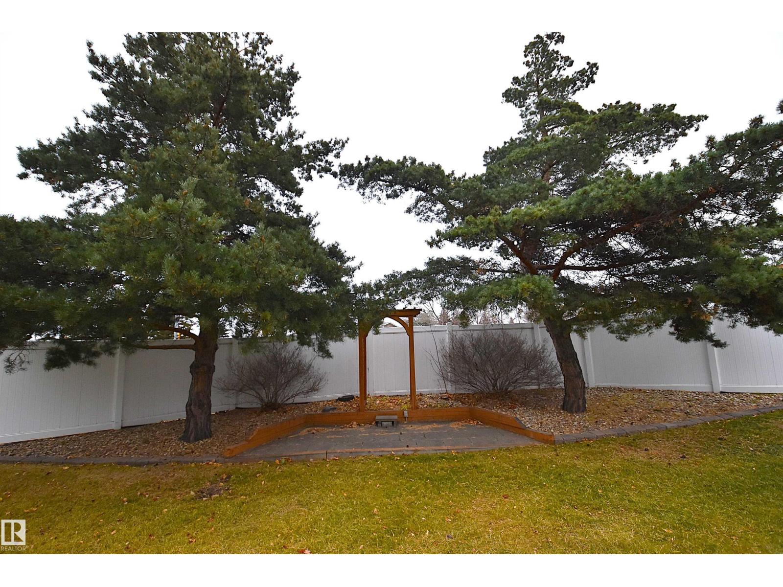 1574 54 St Nw, Edmonton, Alberta  T6L 6H4 - Photo 47 - E4465219