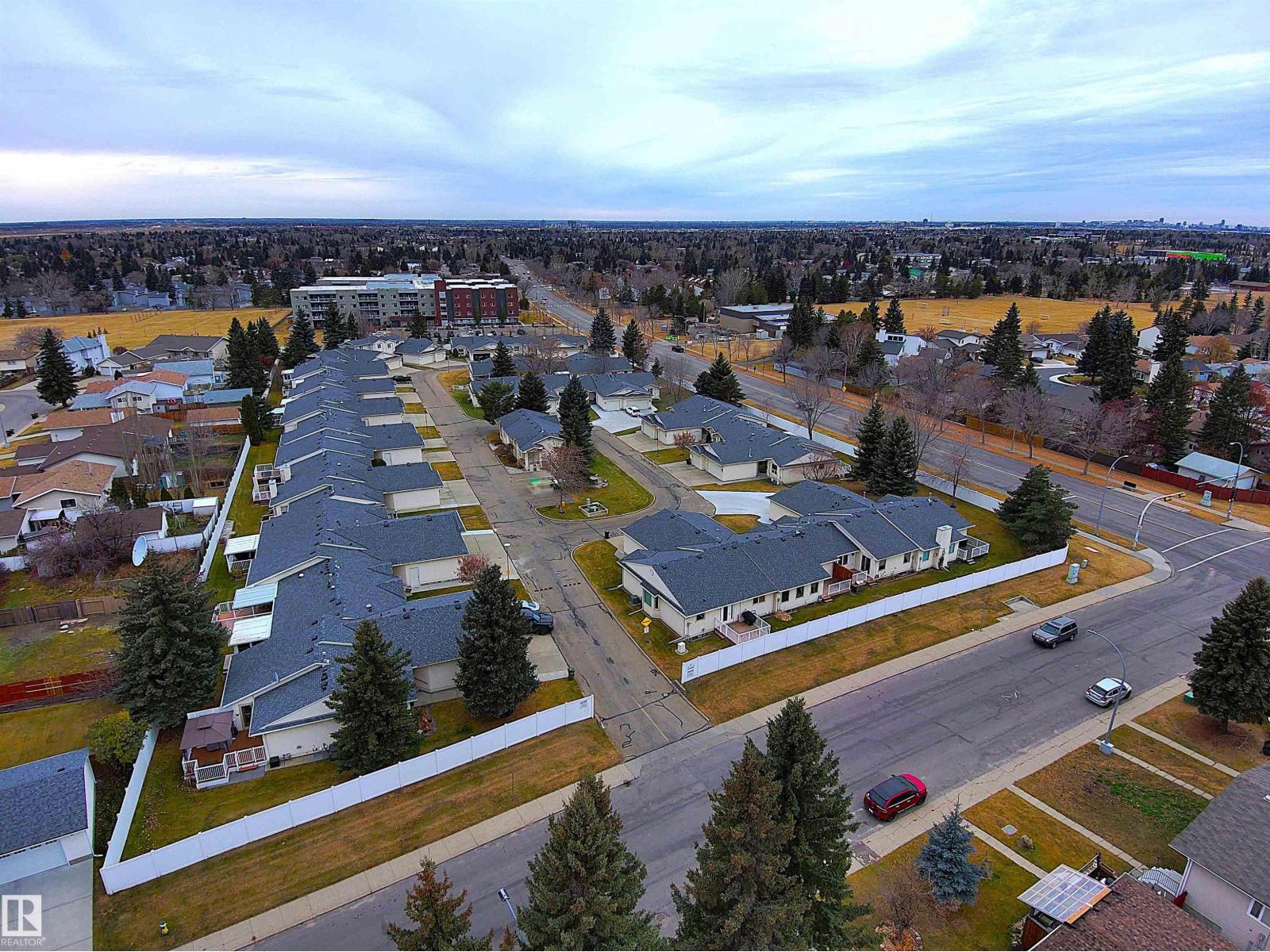 1574 54 St Nw, Edmonton, Alberta  T6L 6H4 - Photo 54 - E4465219