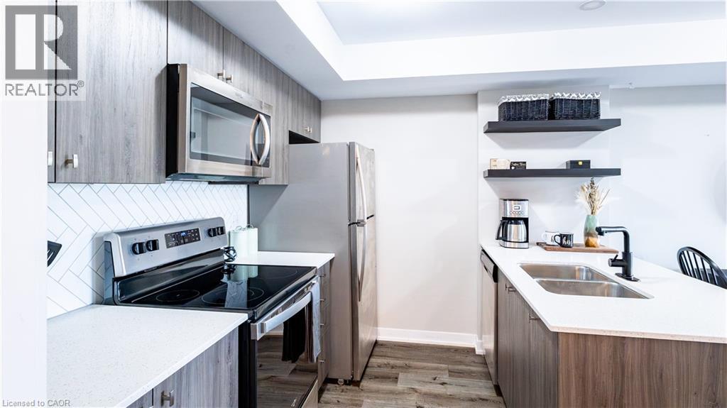 Property at 1331 COUNTRYSTONE Drive Unit# B4 image 5