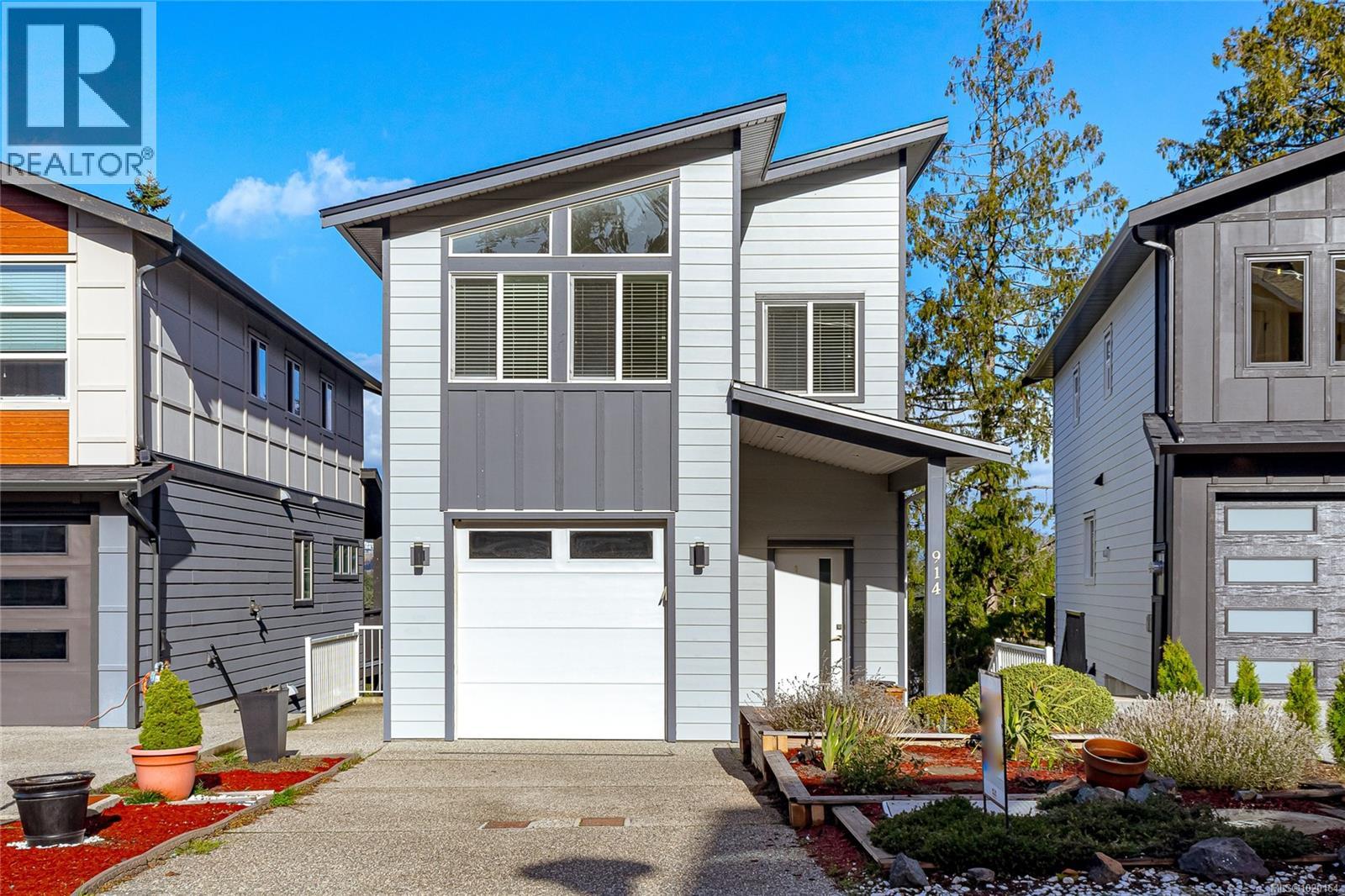 914 Peace Keeping Cres, Langford, British Columbia