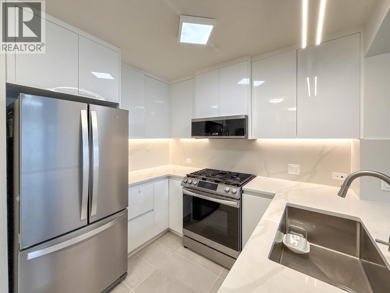 401 2988 Silver Springs Boulevard, Coquitlam, British Columbia  V3E 3R6 - Photo 7 - R3065097