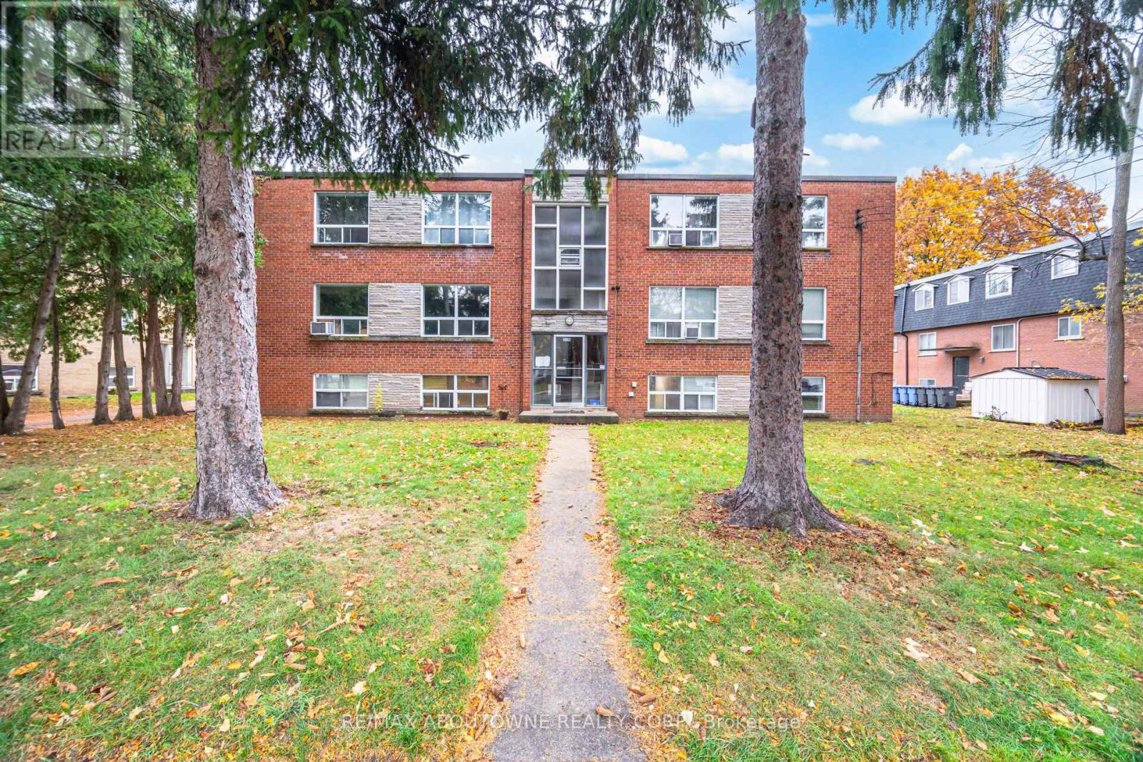 6 - 2138 GHENT AVENUE, Burlington, Ontario