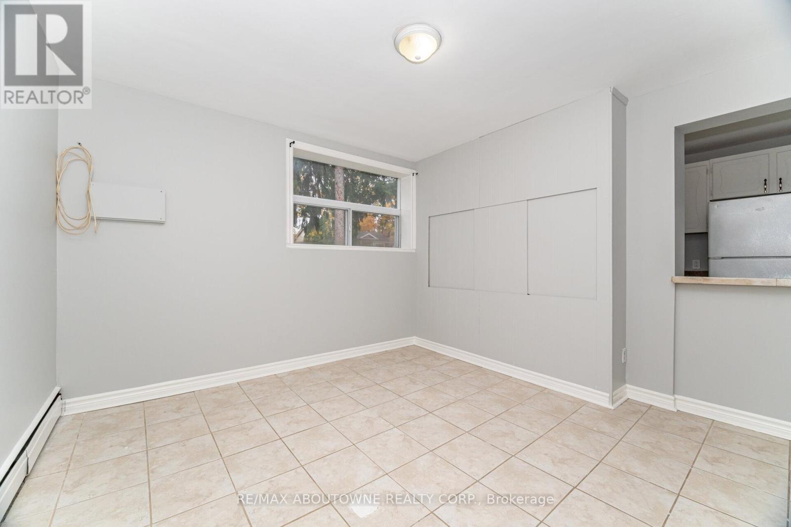 6 - 2138 Ghent Avenue, Burlington, Ontario  L7R 1Y3 - Photo 14 - W12524414