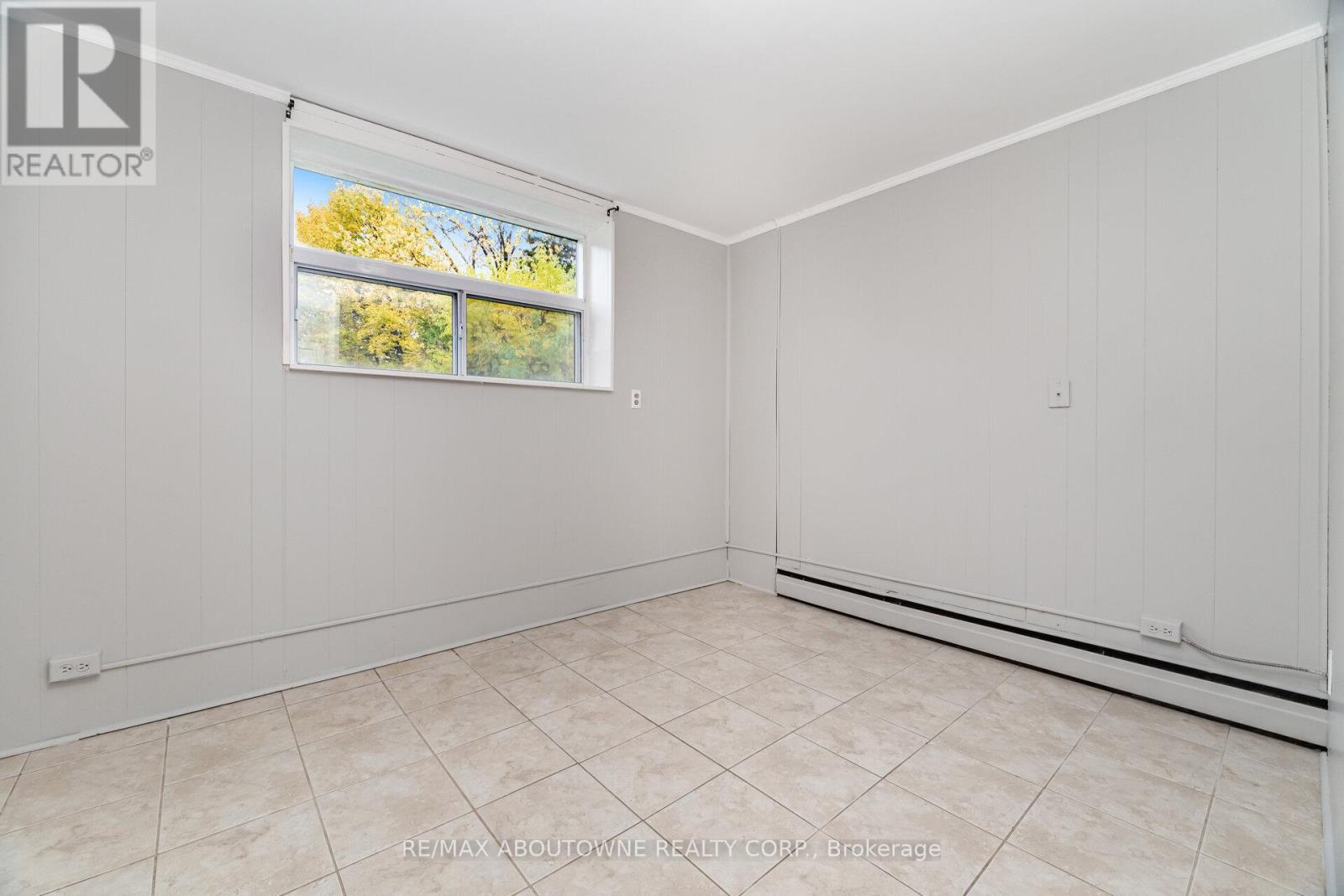 6 - 2138 Ghent Avenue, Burlington, Ontario  L7R 1Y3 - Photo 19 - W12524414