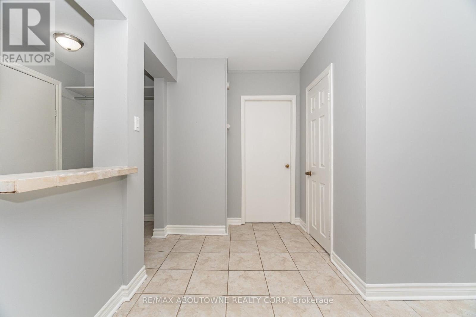 6 - 2138 Ghent Avenue, Burlington, Ontario  L7R 1Y3 - Photo 16 - W12524414