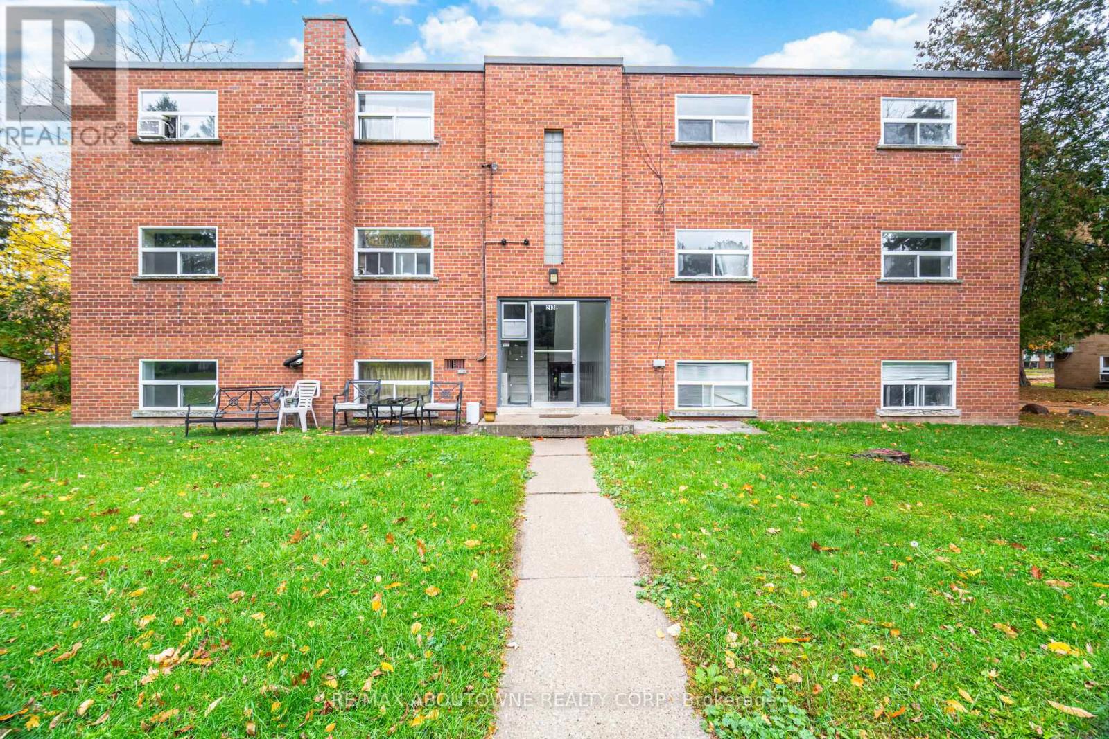 6 - 2138 Ghent Avenue, Burlington, Ontario  L7R 1Y3 - Photo 24 - W12524414