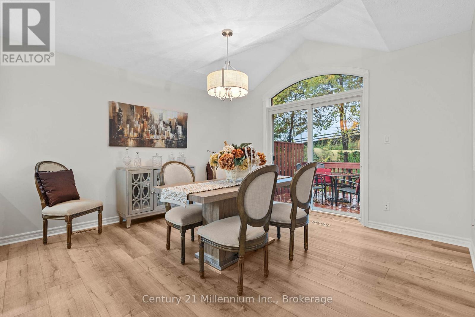 552 9th Street 'a' Street E, Owen Sound, Ontario N4K 0C4 - Photo 27 - X12526104