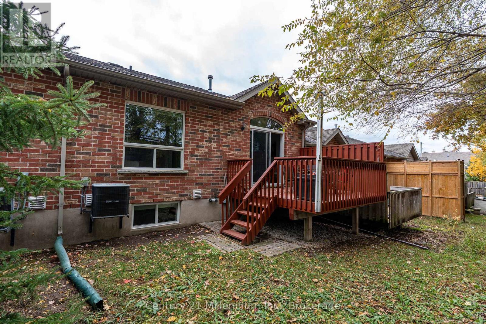552 9th Street 'a' Street E, Owen Sound, Ontario N4K 0C4 - Photo 11 - X12526104