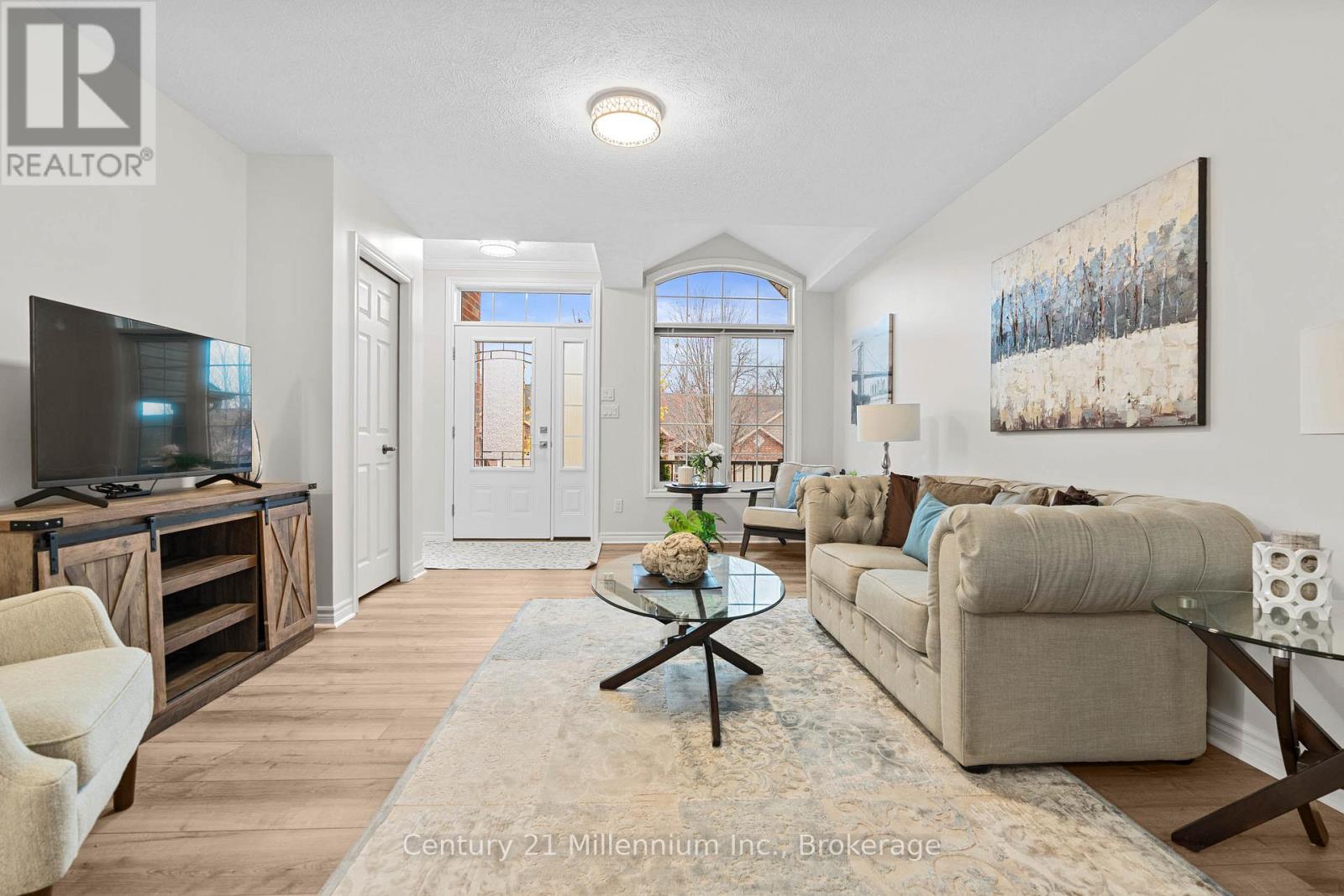 552 9th Street 'a' Street E, Owen Sound, Ontario N4K 0C4 - Photo 13 - X12526104