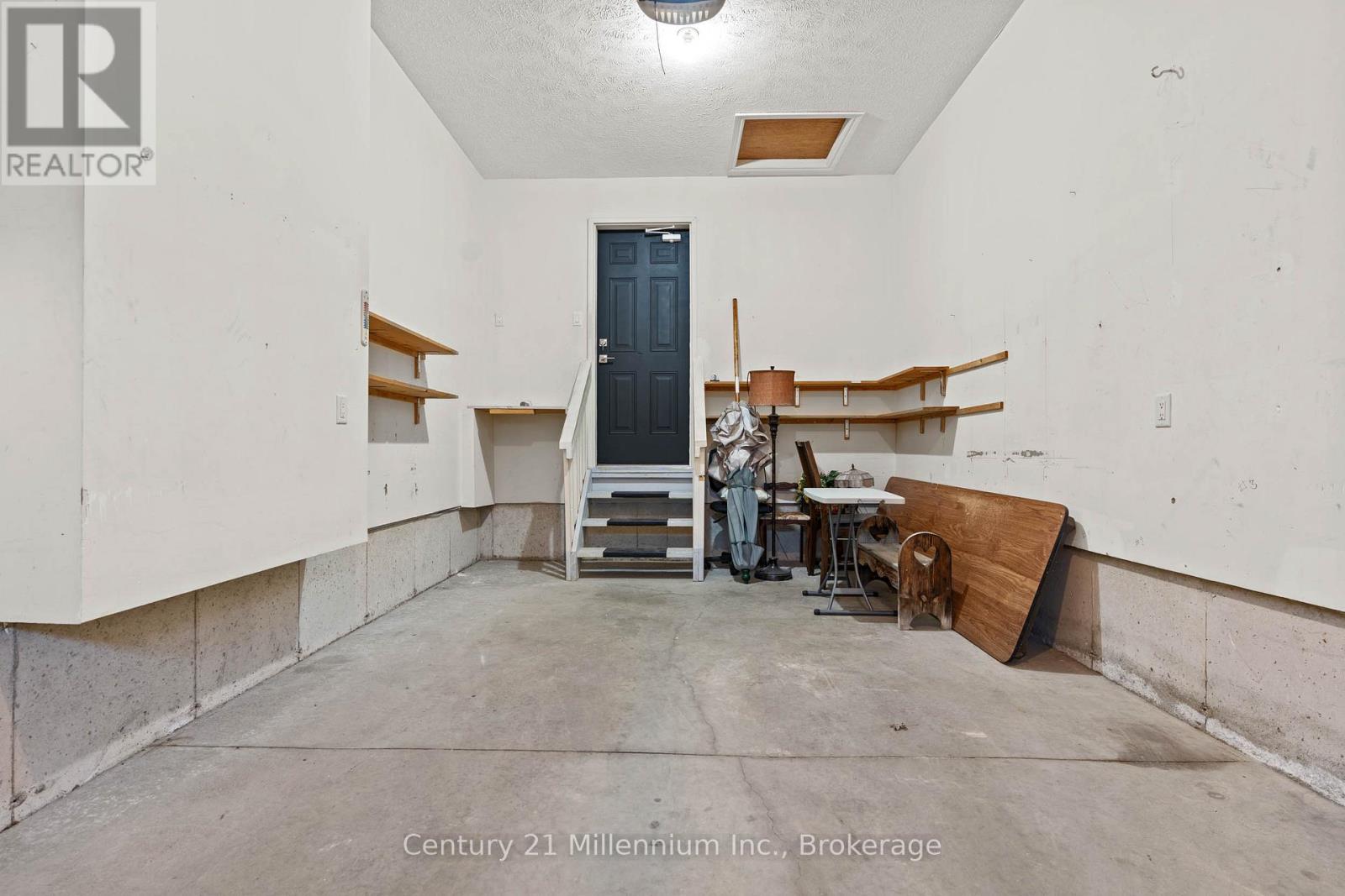 552 9th Street 'a' Street E, Owen Sound, Ontario N4K 0C4 - Photo 46 - X12526104