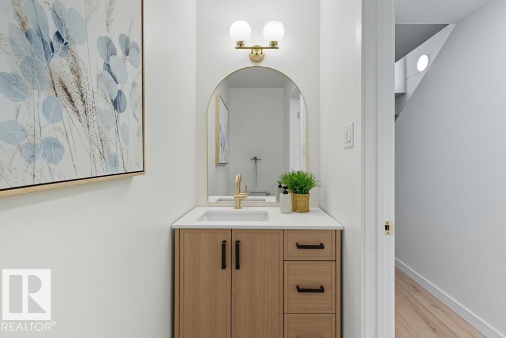 121 Abbottsfield Rd Nw, Edmonton, Alberta T5W 4S9 - Photo 13 - E4457015