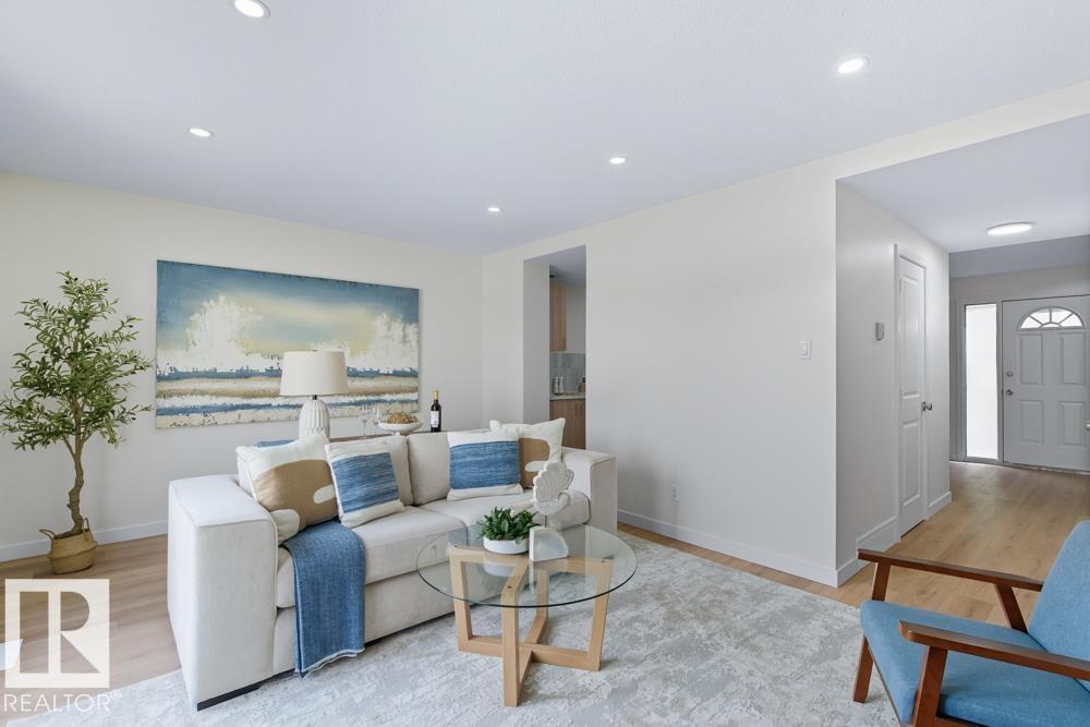 121 Abbottsfield Rd Nw, Edmonton, Alberta T5W 4S9 - Photo 11 - E4457015