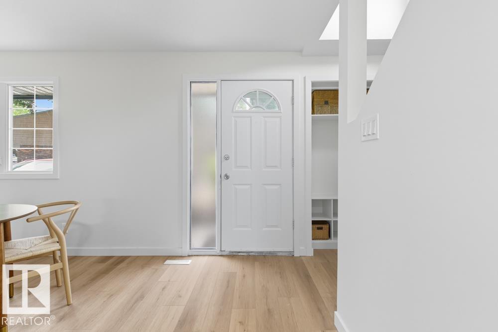 121 Abbottsfield Rd Nw, Edmonton, Alberta T5W 4S9 - Photo 7 - E4457015