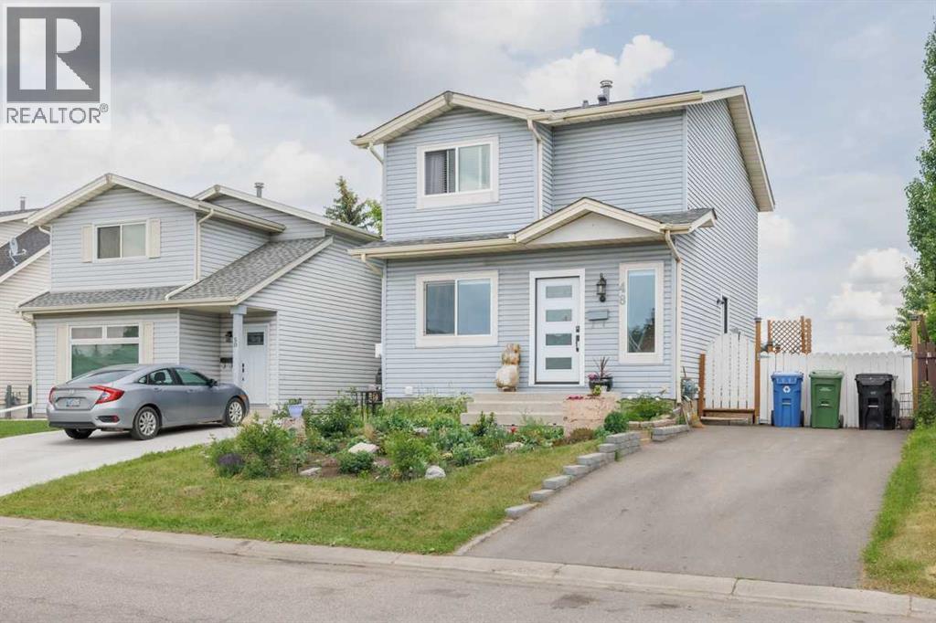 48 Aberdare Way Ne, Calgary, Alberta  T2A 6V5 - Photo 1 - A2252838