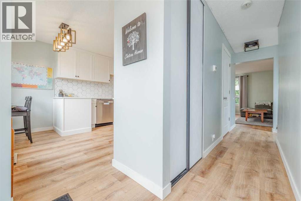 48 Aberdare Way Ne, Calgary, Alberta  T2A 6V5 - Photo 6 - A2252838