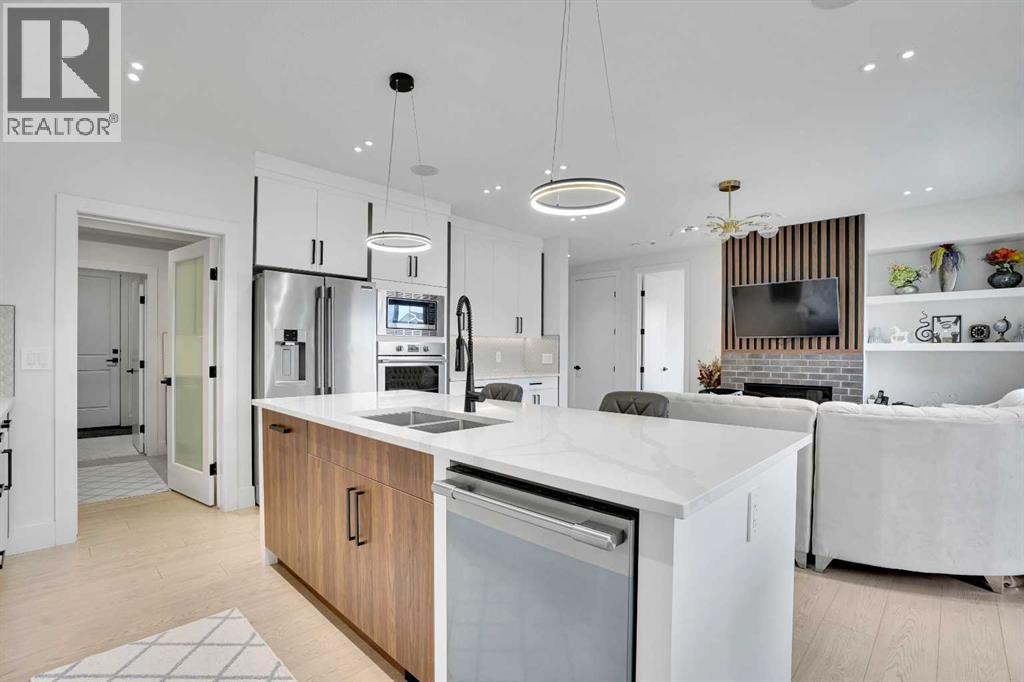 179 Kinniburgh Loop, Chestermere, Alberta  T1X 2S6 - Photo 6 - A2261678