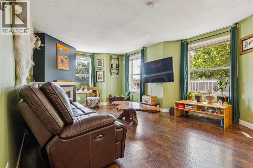 218, 50 Westland Road, Okotoks, Alberta  T1S 2G4 - Photo 1 - A2253315