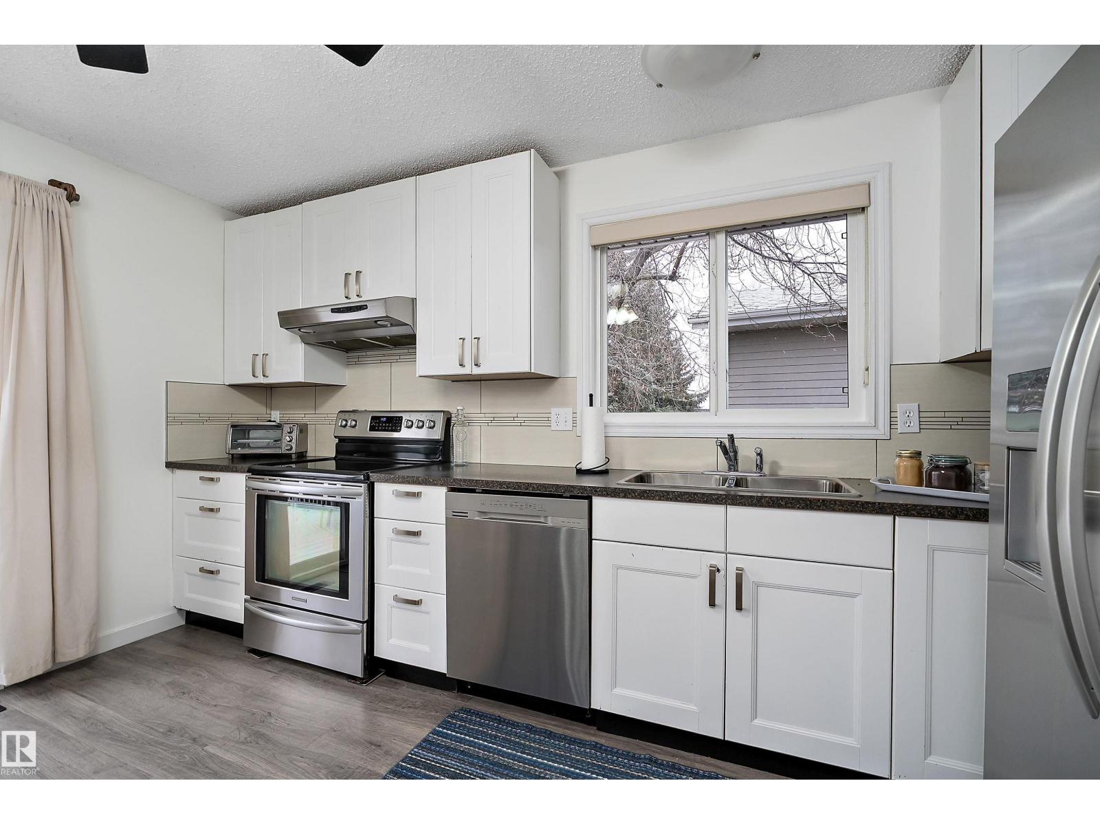 4317 44 St, Beaumont, Alberta  T4X 1G8 - Photo 12 - E4465222