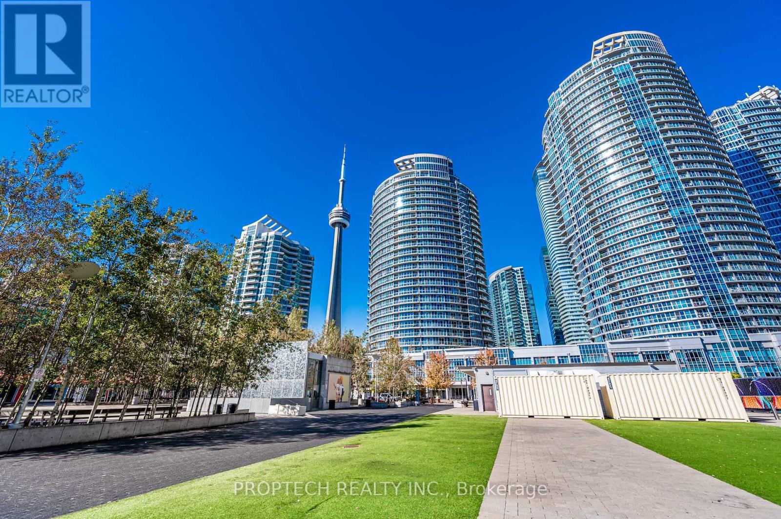 2005 - 218 Queens Quay W, Toronto, Ontario  M5J 2Y6 - Photo 2 - C12526194