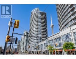 2005 - 218 QUEENS QUAY W, Toronto, Ontario