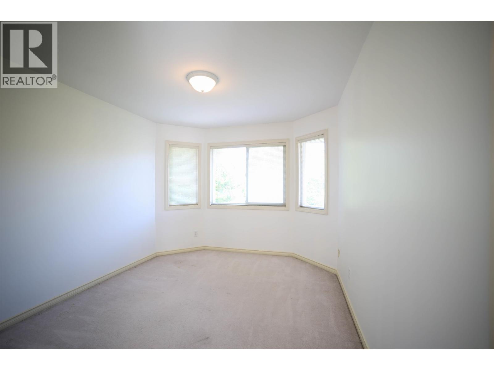 6893 Barnard Drive, Richmond, British Columbia  V7C 5T5 - Photo 10 - R3065932