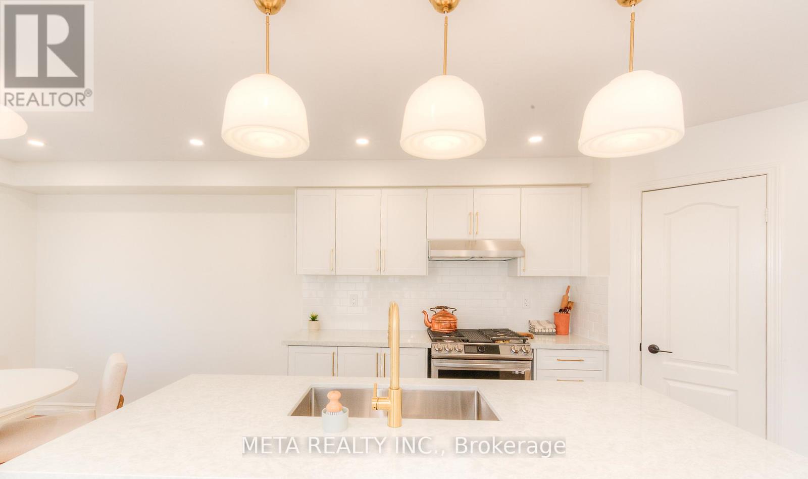 17 Brownridge Place, Whitby, Ontario  L1P 1W3 - Photo 21 - E12526196