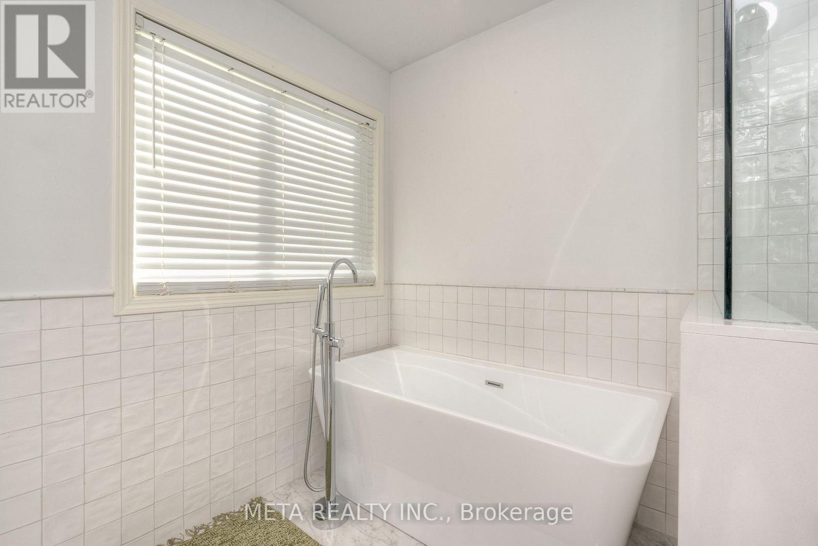 17 Brownridge Place, Whitby, Ontario  L1P 1W3 - Photo 32 - E12526196