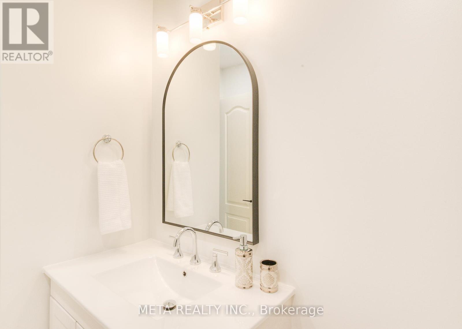 17 Brownridge Place, Whitby, Ontario  L1P 1W3 - Photo 33 - E12526196