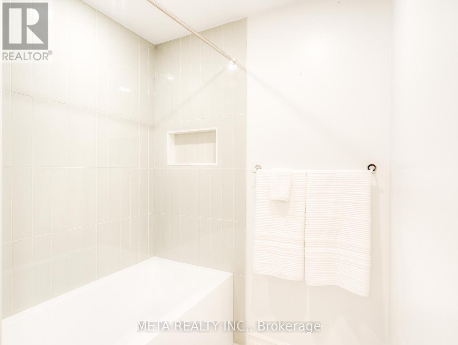 17 Brownridge Place, Whitby, Ontario  L1P 1W3 - Photo 34 - E12526196