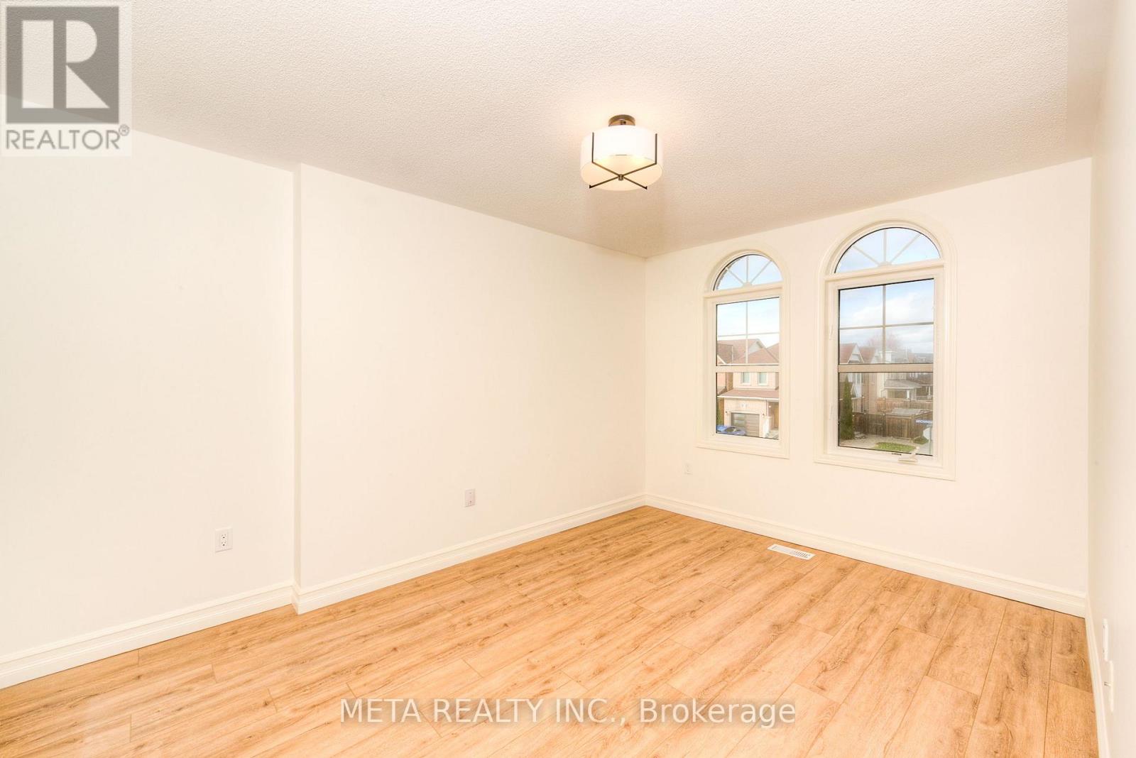 17 Brownridge Place, Whitby, Ontario  L1P 1W3 - Photo 37 - E12526196