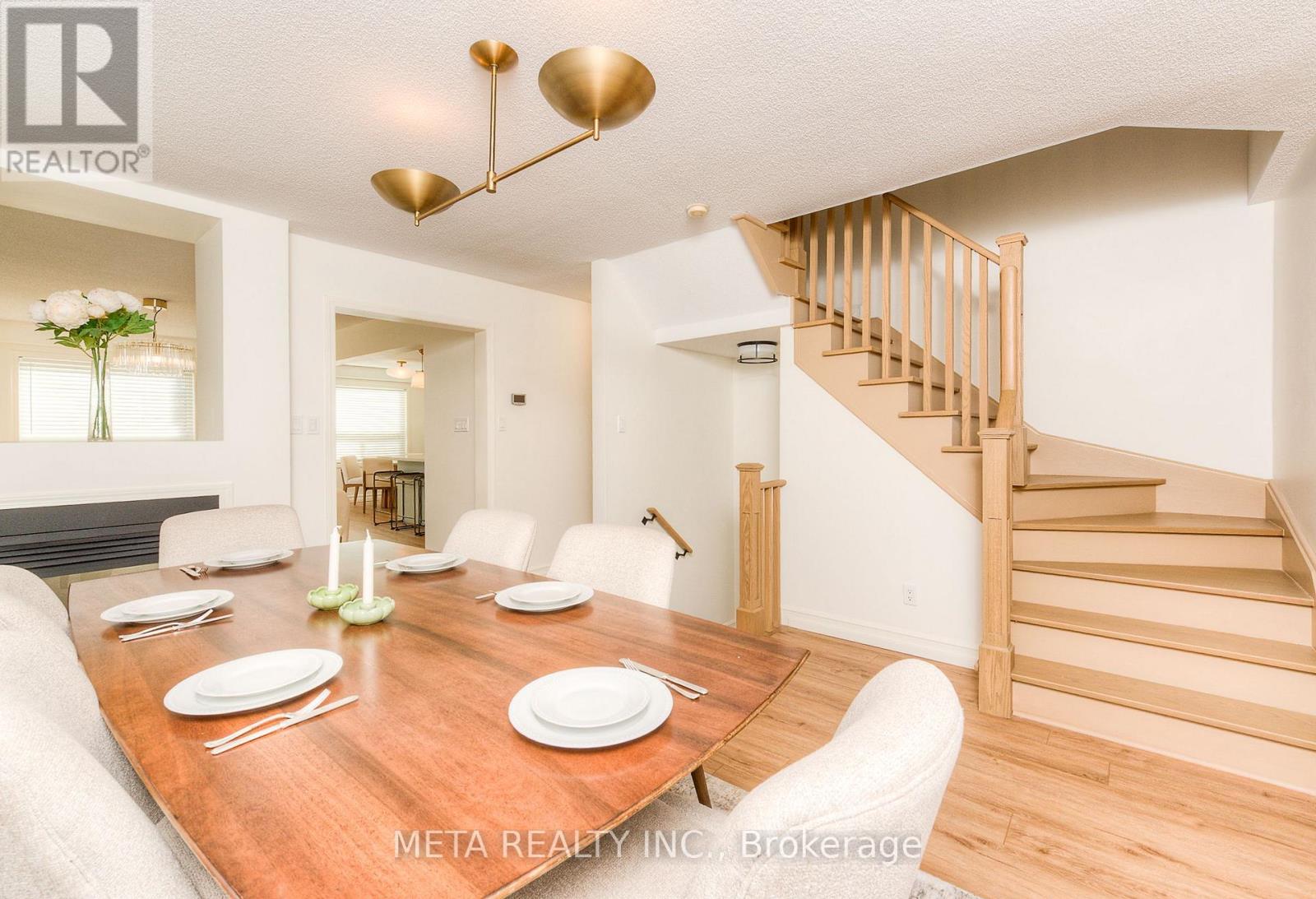 17 Brownridge Place, Whitby, Ontario  L1P 1W3 - Photo 8 - E12526196