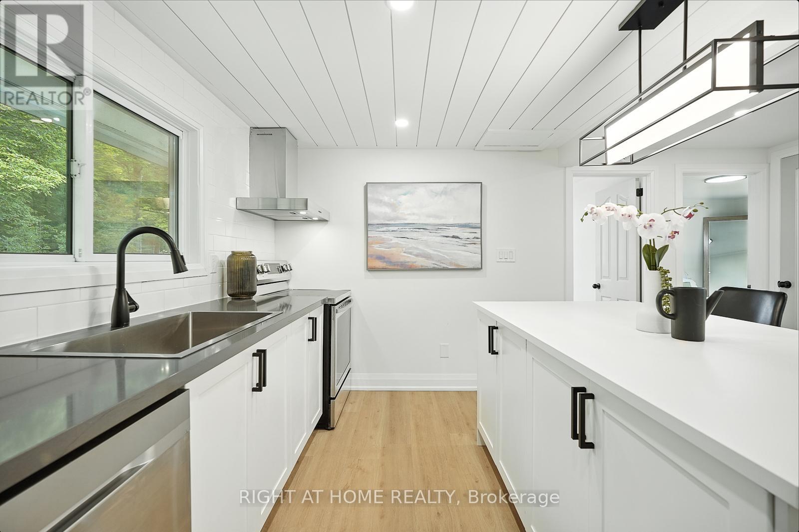 Entire Property - 29 Nida Drive, Tiny, Ontario  L9M 0B3 - Photo 21 - S12526188