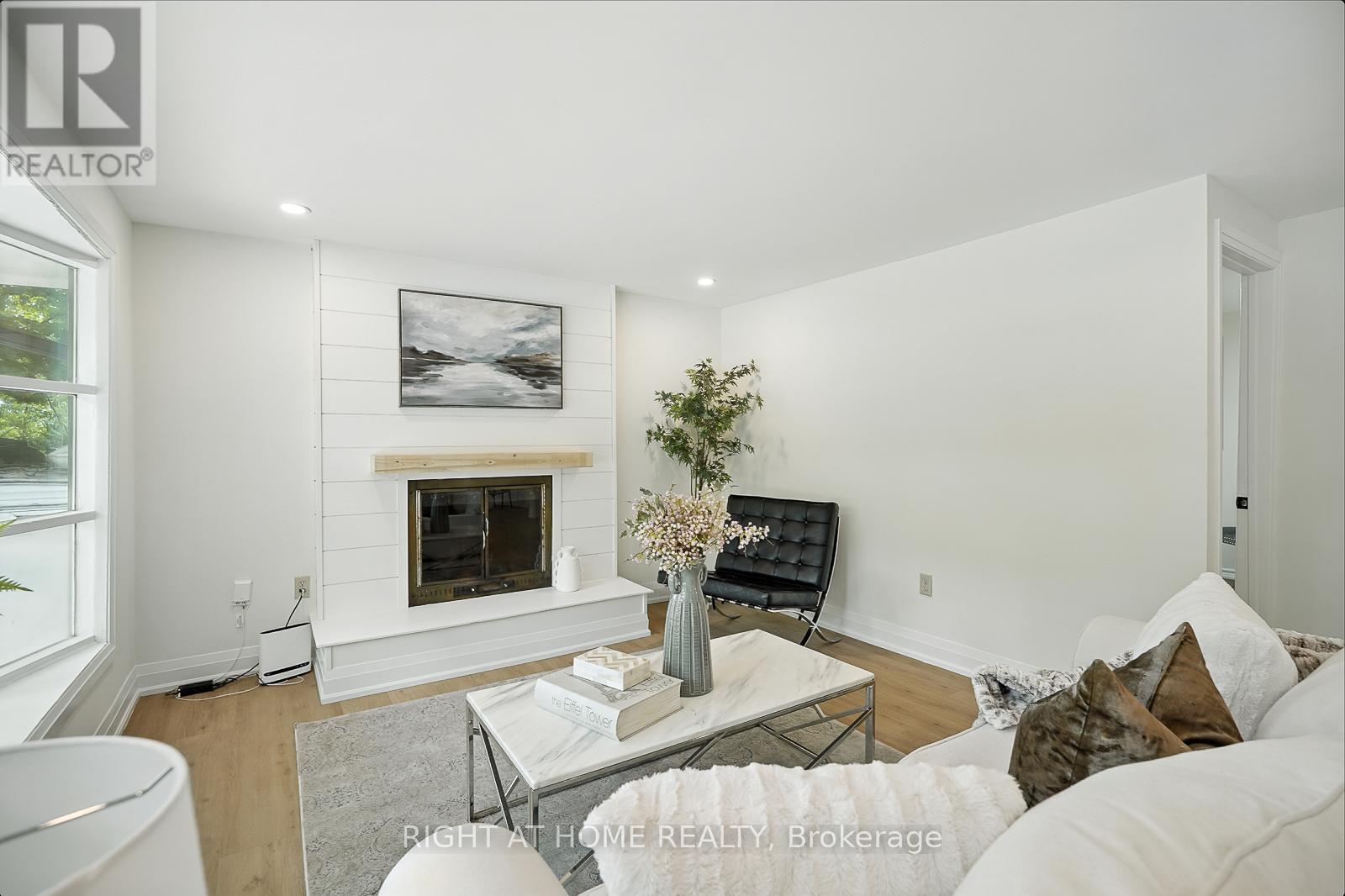 Entire Property - 29 Nida Drive, Tiny, Ontario  L9M 0B3 - Photo 9 - S12526188