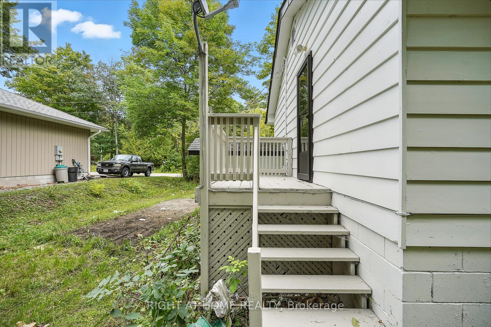 Upper - 29 Nida Drive, Tiny, Ontario  L9M 0B3 - Photo 30 - S12526190