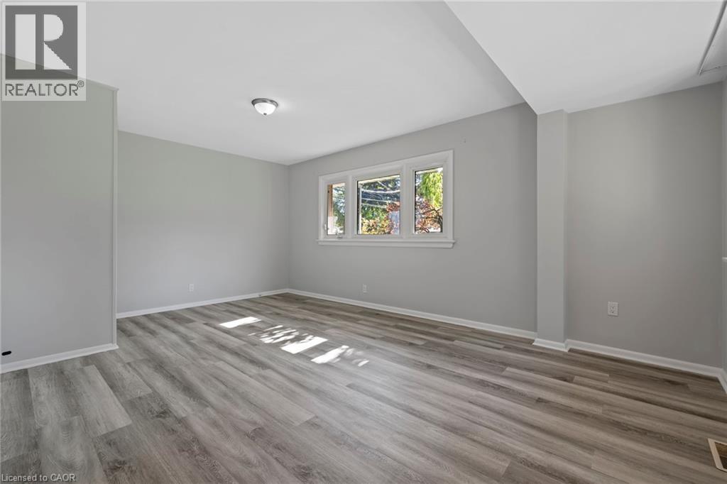 40 Bertram Drive, Dundas, Ontario  L9H 4T3 - Photo 10 - 40786852