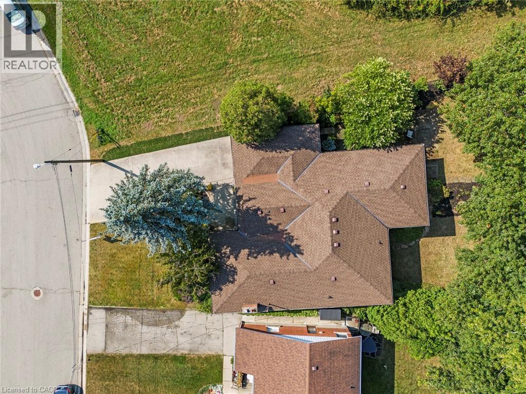 40 Bertram Drive, Dundas, Ontario  L9H 4T3 - Photo 45 - 40786852