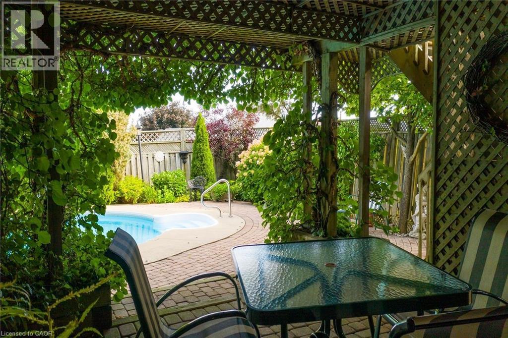 19 Honeysuckle Crescent, Ancaster, Ontario L9K 1A9 - Photo 42 - 40785534