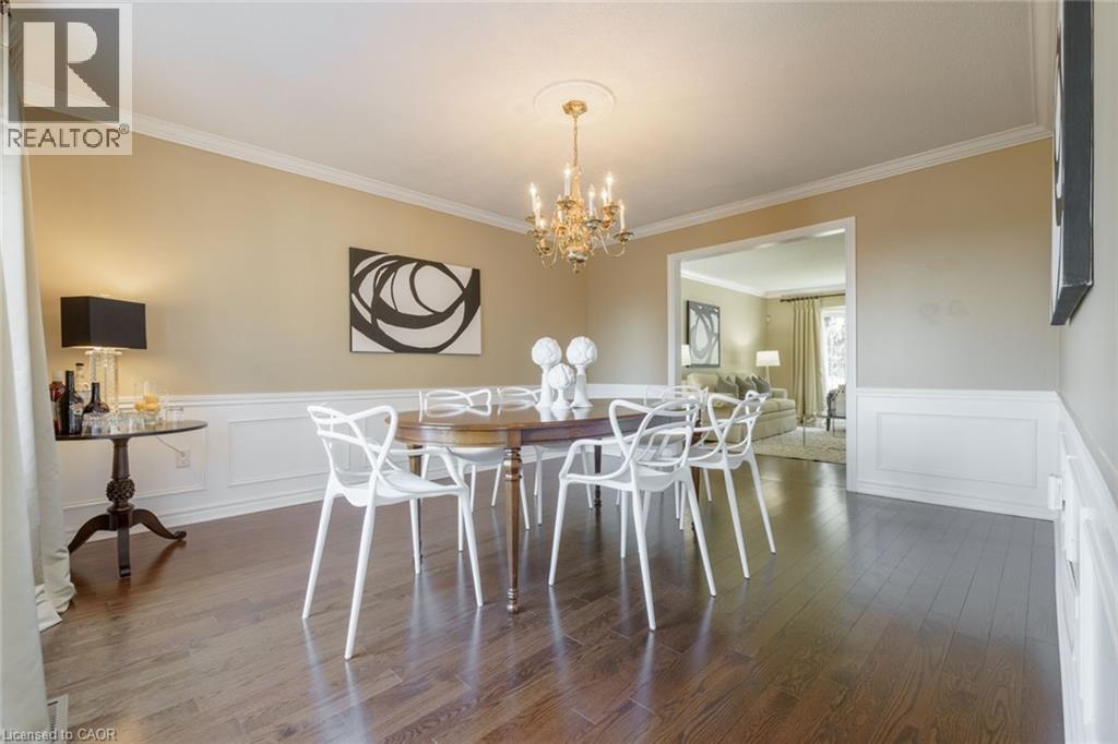 19 Honeysuckle Crescent, Ancaster, Ontario L9K 1A9 - Photo 5 - 40785534